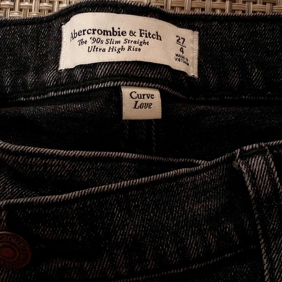 Abercrombie & Fitch The 90s Slim Straight Ultra High Rise Black Jeans Size 27/4 - Picture 7 of 7